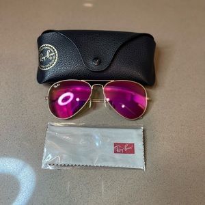 Brand new Pink Ray Ban Aviator Sunglasses